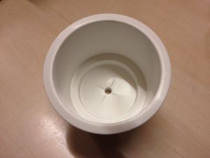 Dåseholder/kopholder til indbygning, hvid plastic