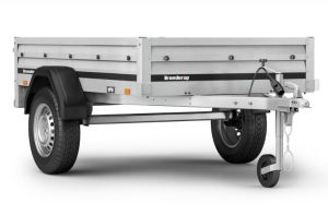 Brenderup 1205 S - 500 eller 750 kg
Lille, alsidig trailer velegnet til gør-det-selv projekter: fra camping og fritid til bortkørsel af haveaffald og skrald