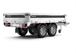Brenderup 4260
Serie 4000 er konstrueret med entreprenører i tanke grundet trailernes store lastekapacitet, som opnås ved de høje sider og hjulenes placering under ladet. Denne model har en aksel. En kraftig stålkantprofil beskytter ladet, når du anvende