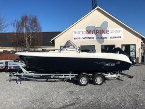 Atlantic 670 Open med Mercury 150 HK