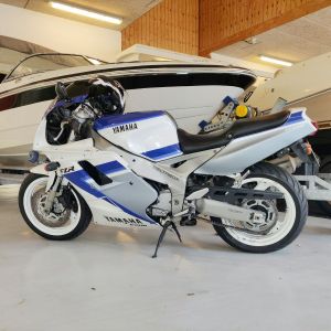 Yamaha FZR 1000 - 145 hk