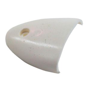 Hvid plast. L x B x H: 5,5 x 5,0 x 1,2 mm