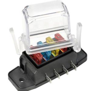 vandtæt sikringsholder

fåes til hhv. 4, 6, 8 eller 10 bladsikringer