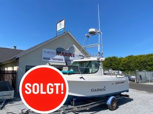 Quicksilver 560 Pilothouse