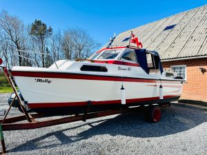 Bianca 23 med B20 2,0 130hk